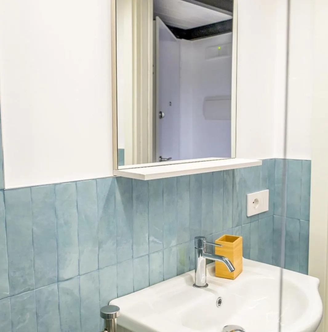 Raffaella Paola Apartman Bari Olaszország